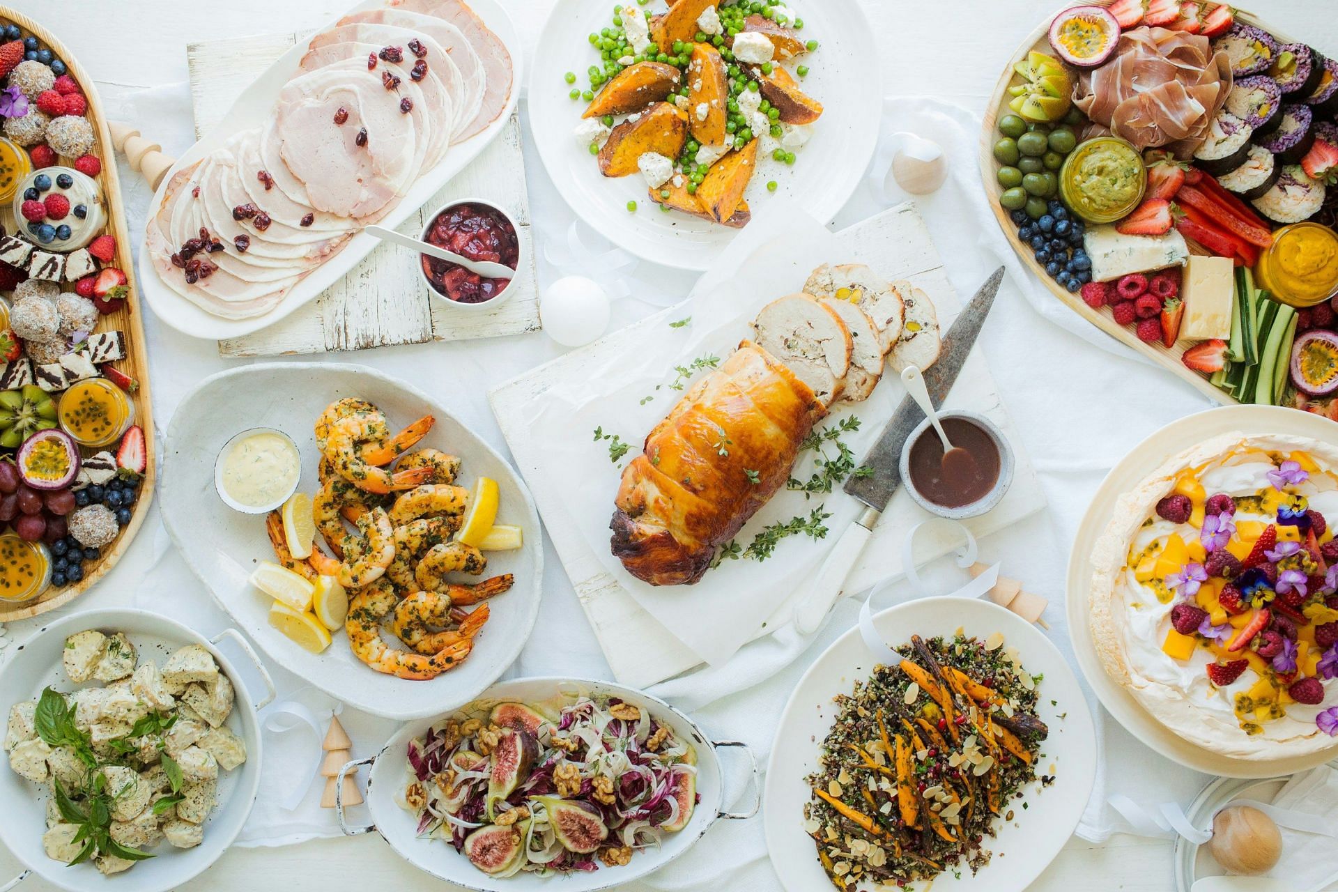 American food (Image via Unsplash/Luisa Brimble)